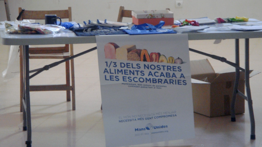 Merienda Solidaria en Picamoixons