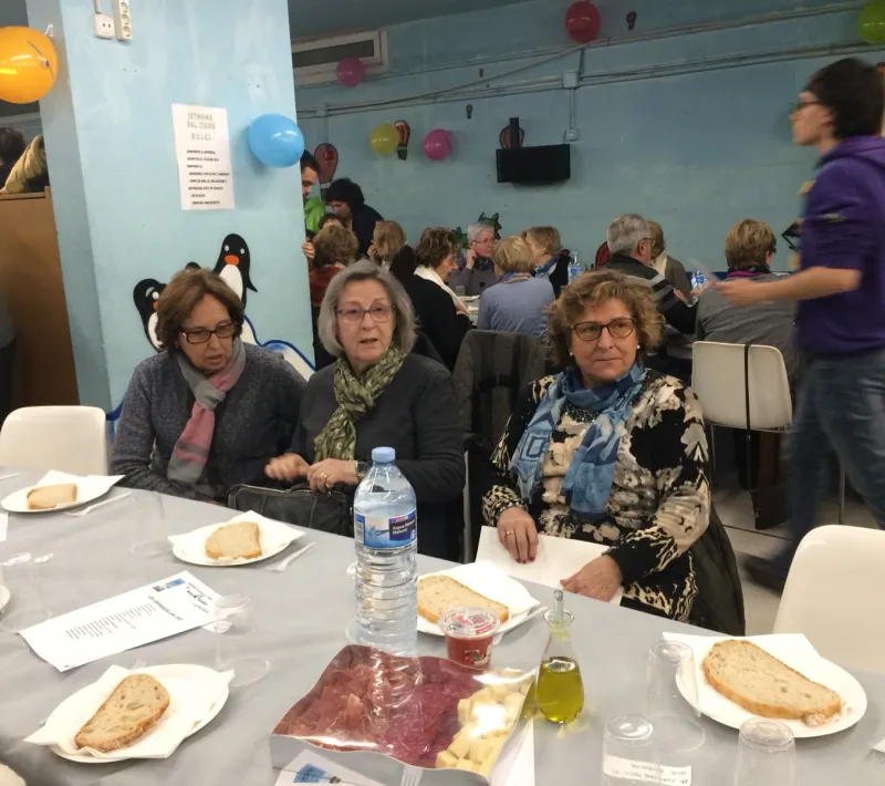 Cena solidaria en la parroquia Sant Joan de Reus