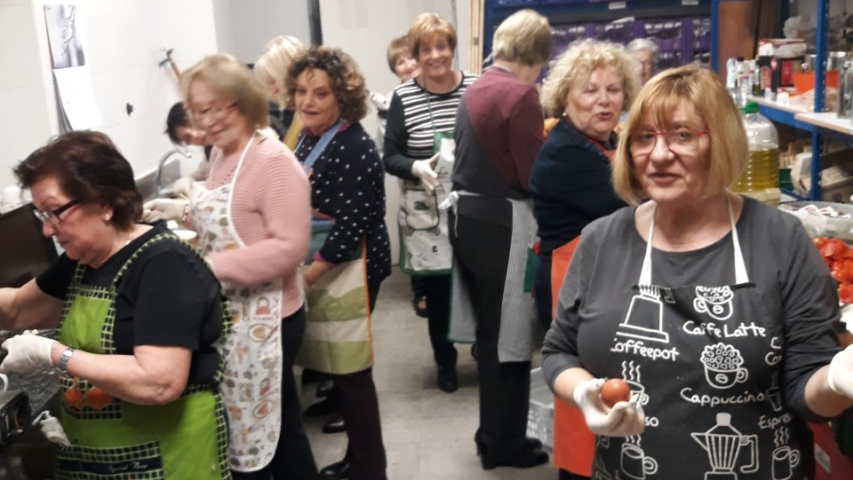 Cena solidaria en La Lira del Vendrell