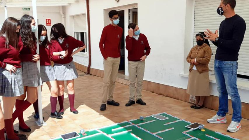 talleres de robotronica 24
