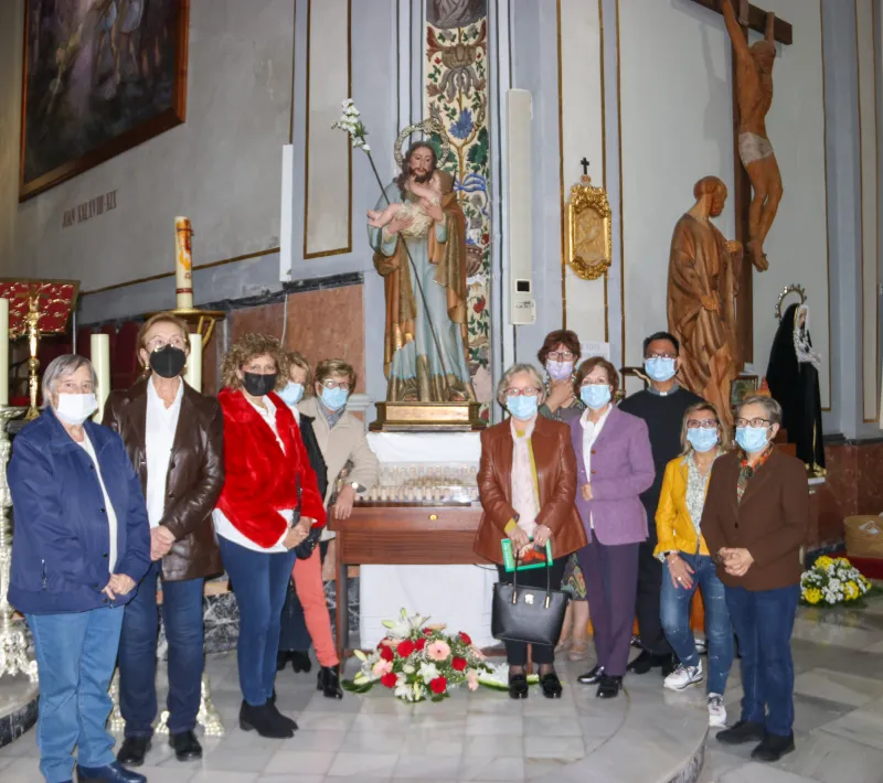 La comarcal de Tavernes de la Valldigna también iluminó el mundo con su solidaridad.