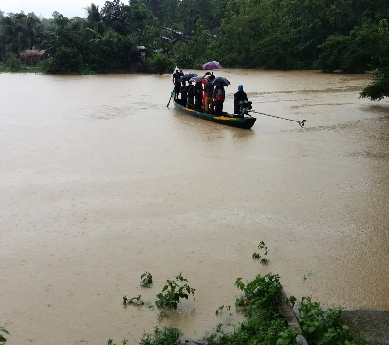 thanchi debajo del agua 0
