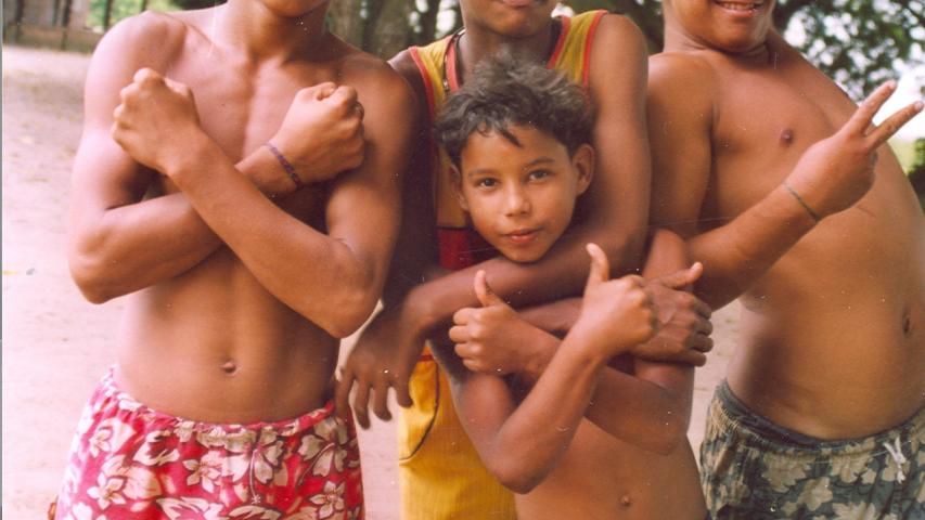 Jóvenes de las favelas
