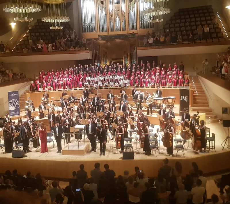 V concierto Voces Unidas de la orquesta de la JMJ a favor de Manos Unidas