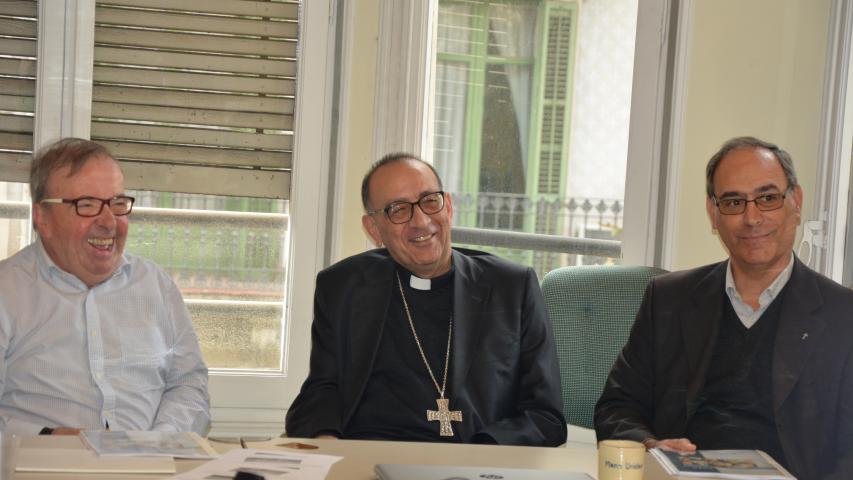 Visita del Arzobispo de Barcelona a Mans Unides Barcelona