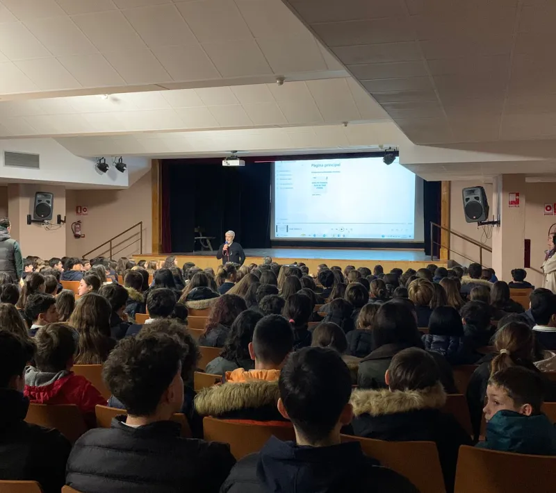 visita misionero al colegio apostolado 05 02 2024 3
