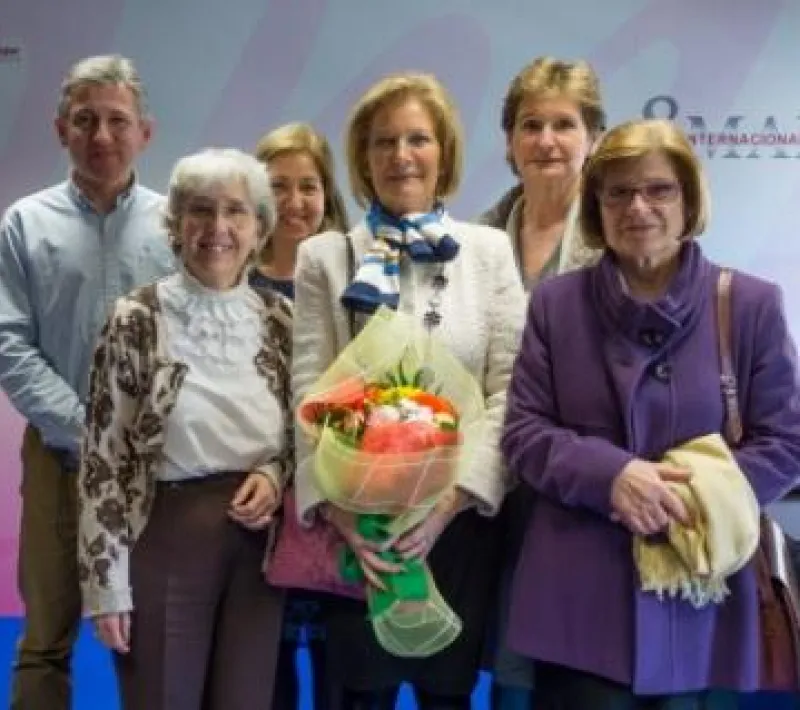 voluntarios manos unidas en el premio