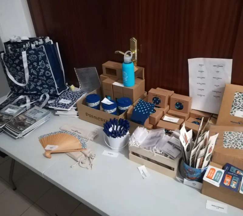 Mercadillo solidario en la Parroquia de Cristo Rey