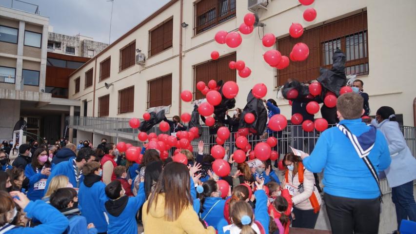 Marcha Solidaria contra el hambre en Onteniente de la comarcal de Manos Unidas Valencia.