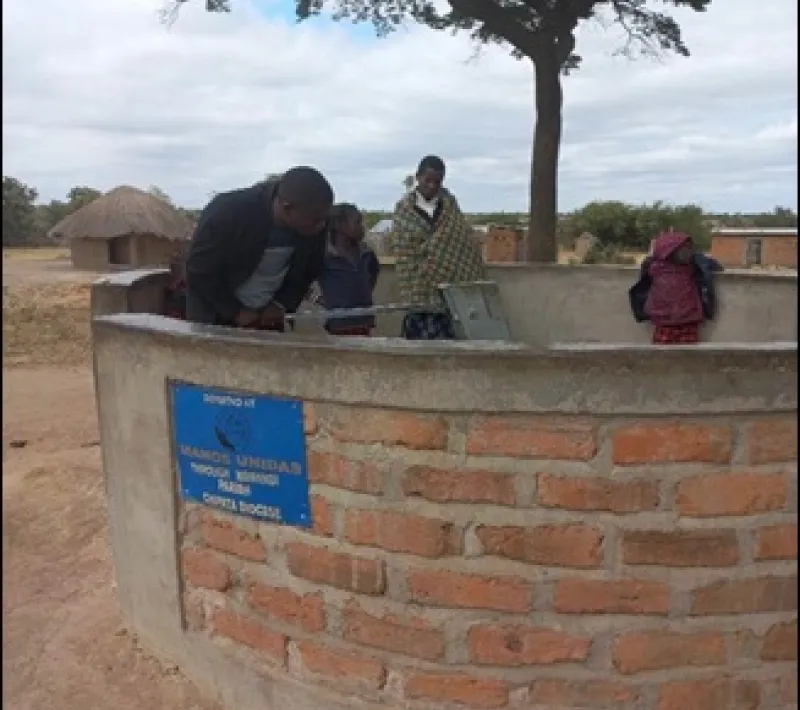 zam76681 4.st france small christian community
